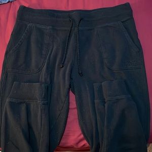 black reebok joggers